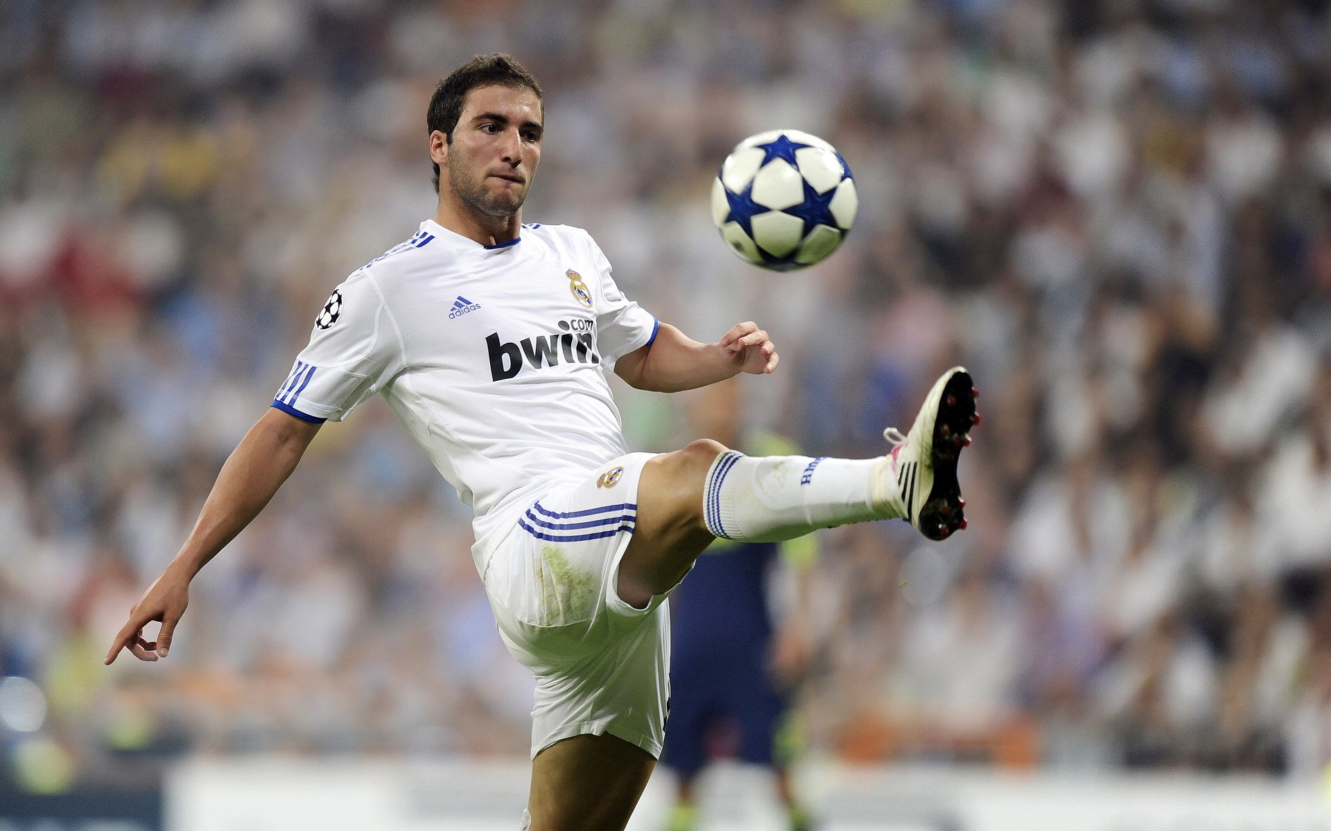 世界杯惊喜不断:激动人心的精彩片段!,世界杯精彩瞬间视频