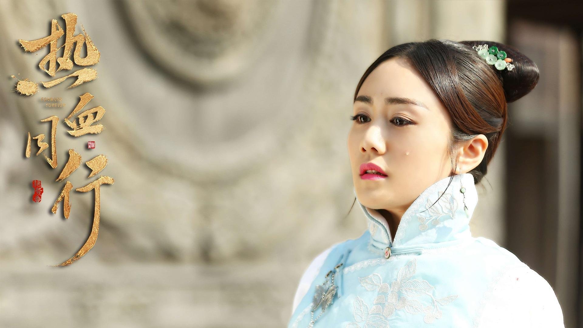 九游网游官网-_全民空中飞行体验：跳跃天际的新运动_，空中飞跃游戏